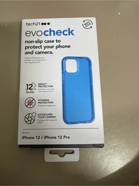 tech21 EvoCheck Non-Slip Phone Case for iPhone 12 / 12 Pro - Blue